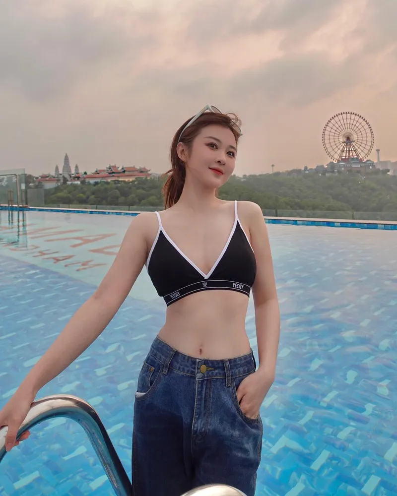 Ribi Sachi xinh đẹp