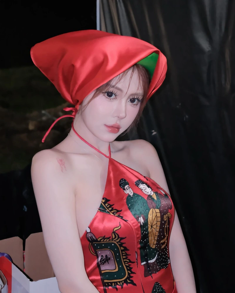 ảnh gái xinh idol MB66 mặc yếm chụp ảnh đẹp